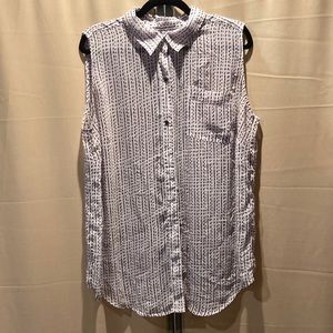 Purple patterned sleeveless button up blouse